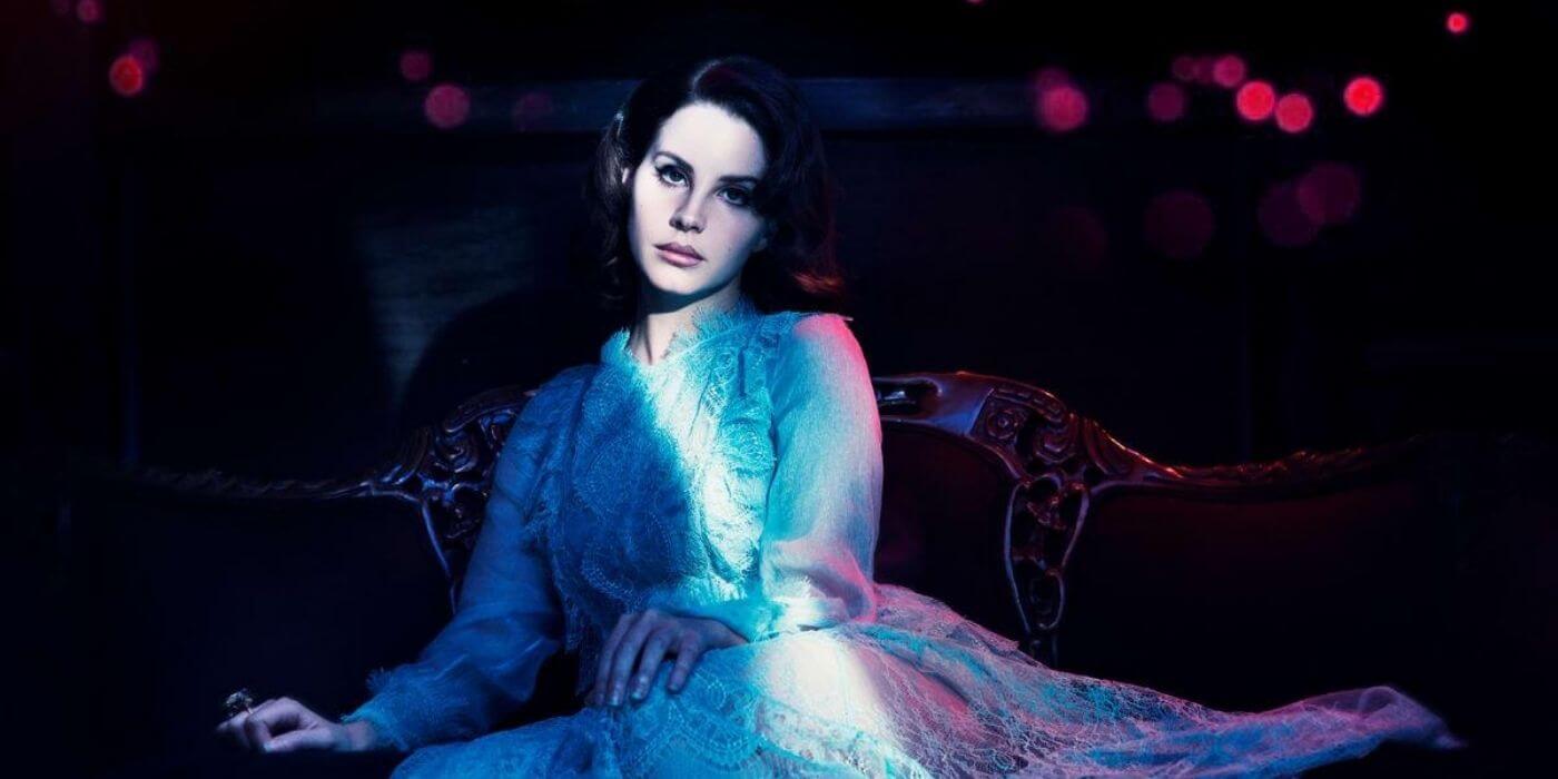 Lana Del Rey Lanzó ‘violet Bent Backwards Over The Grass Un Audiolibro Con Sus Poesías